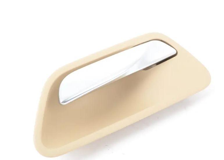 TT-1729848796275181273_A Ori BMW F30 F32 Handle Pintu Depan / Belakang Kiri Beige 51417279345 - Image 1