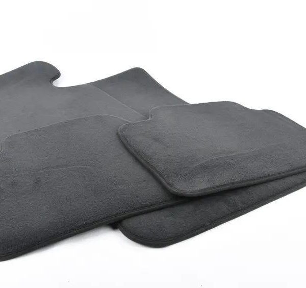 Original BMW F30 F80 M3 Karpet Dasar Bludru Bawaan Pabrik 51477332080
