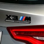 BMW X3M Competition X3 M Gloss Black Emblem Bagasi belakang mobil