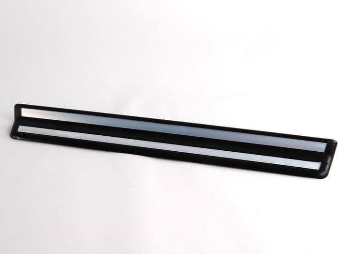 51478219186_A Original BMW E46 Chrome Door Sills Trim Lis Bawah Pintu Original Depan KANAN 51478219186 - Gambar 1