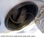Original BMW Filler Pot - Karet Leher Tangki Bensin E46 51718208646 - Gambar 4