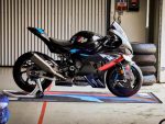BMW M Motorrad Motorcycle Pit Box Carpet Garage Karpet Garasi Motor - Gambar 5
