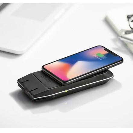 Original BMW Universal Wireless Charger Mobil + Powerbank Wireless