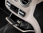Original Mercedes Benz In-car Dual USB Charger 2 Port Charger HP Mobil - Gambar 4
