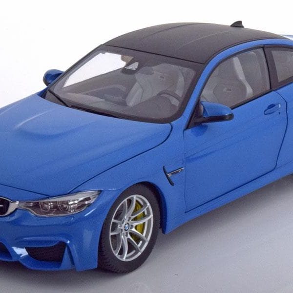 1:18 Original BMW F82 M4 Coupe Yas Marina Blue Miniature Diecast