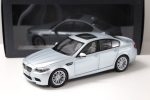 1:18 Original BMW F10 M5 Silver Blue Miniatur Diecast Paragon
