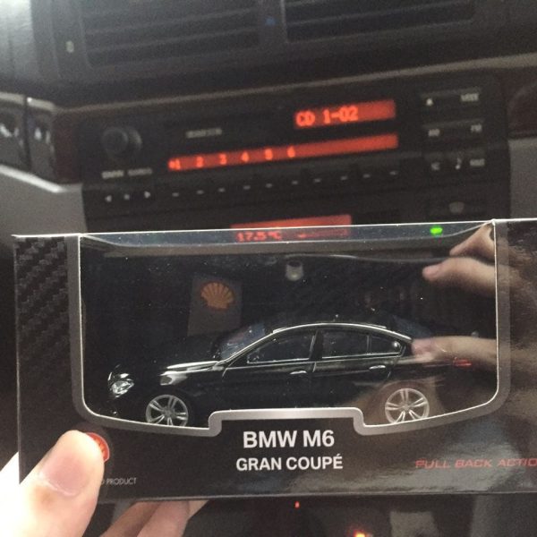 Mainan Mobil Diecast BMW M6 Gran Coupe Pullback Action Shell Original